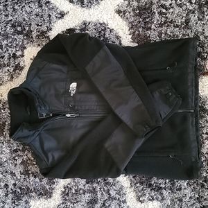 The North Face fleece jacket size large